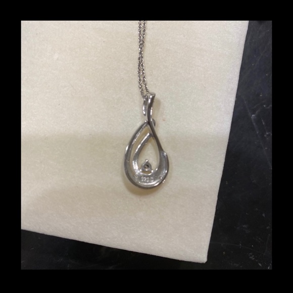 New sterling silver Diamond necklace - Picture 4 of 5